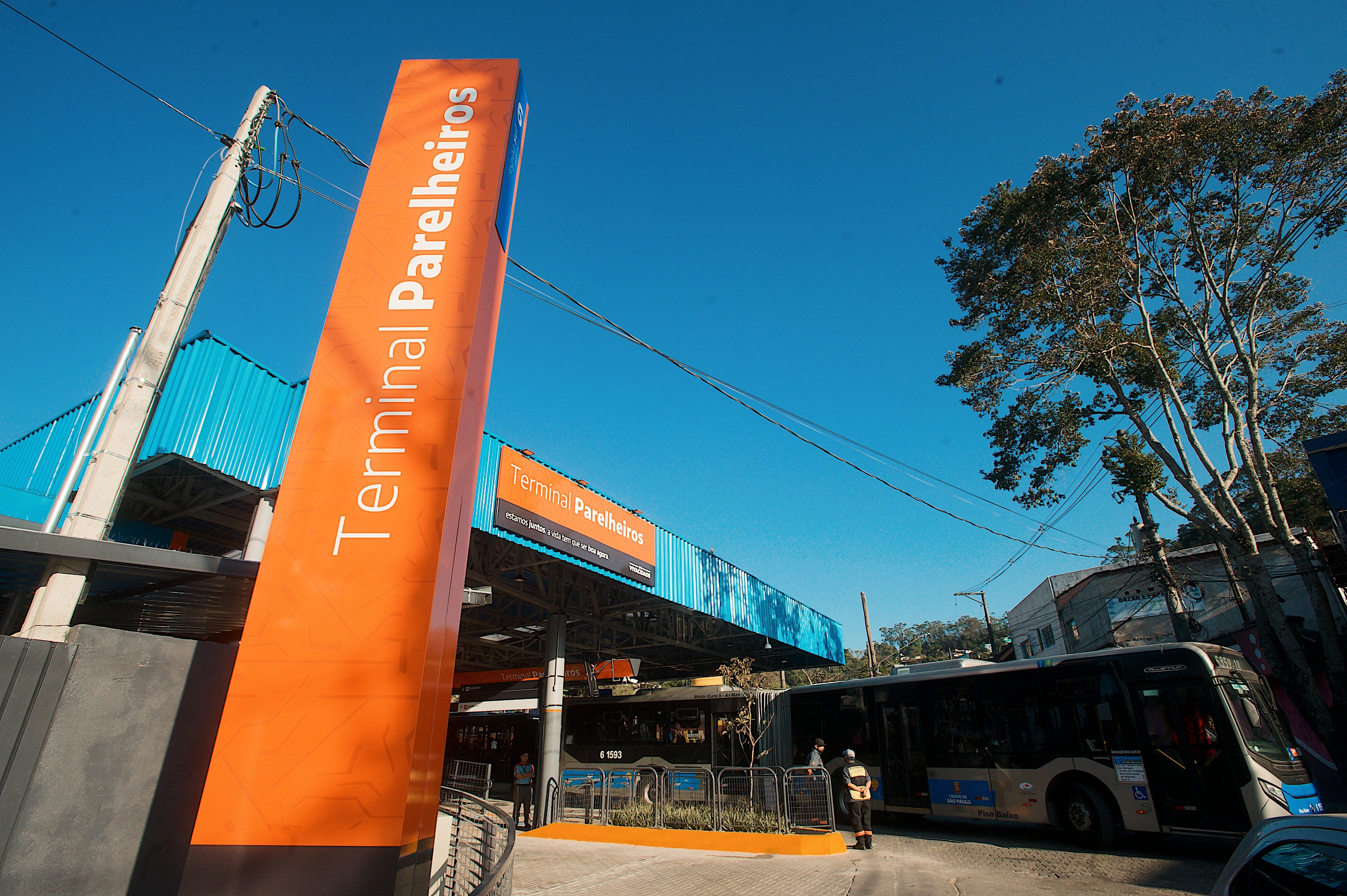 Prefeitura entrega obras de requalificação do Terminal Parelheiros, na Zona Sul