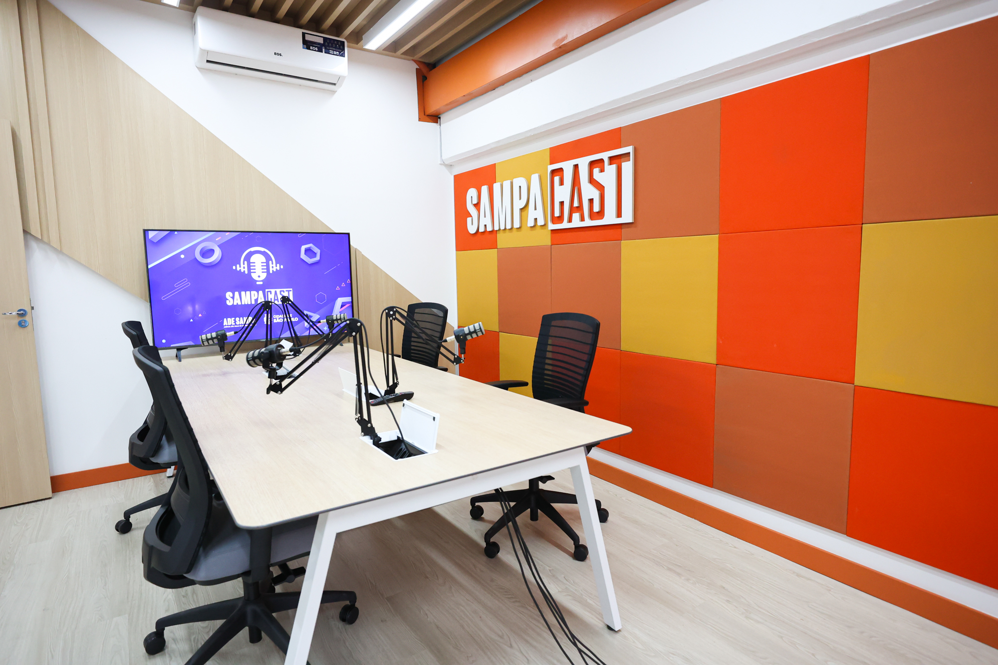 Prefeitura inaugura em São Miguel Paulista novas unidades de espaço de trabalho e estúdio de podcast gratuitos