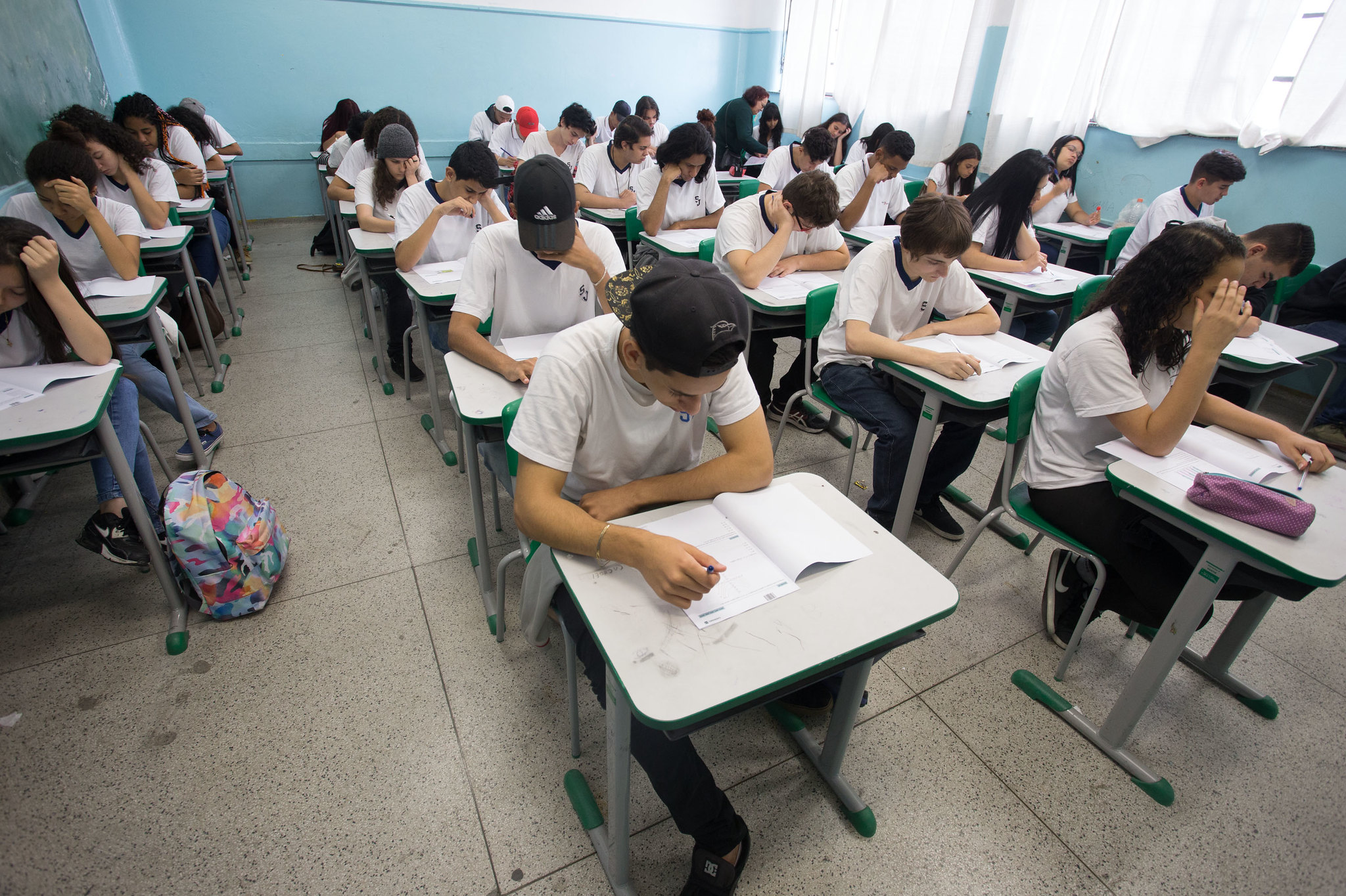 SP aplica de 13 a 15 de agosto provas de inglês para selecionar alunos para intercâmbio