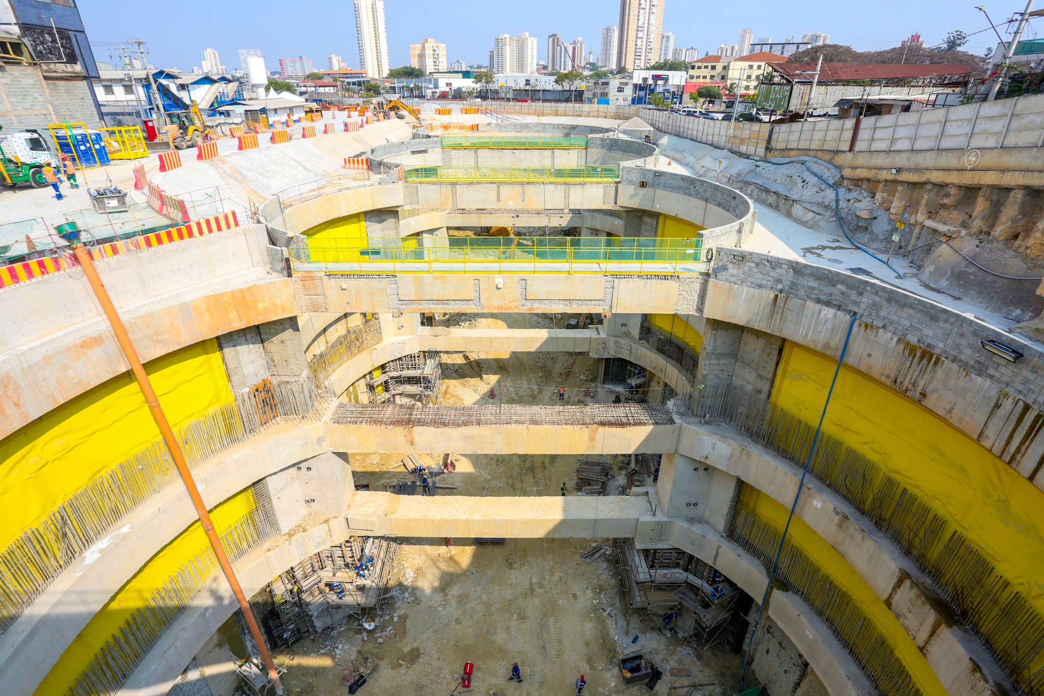 Governador faz visita técnica a obras da Linha 2 –Verde na futura Estação Aricanduva